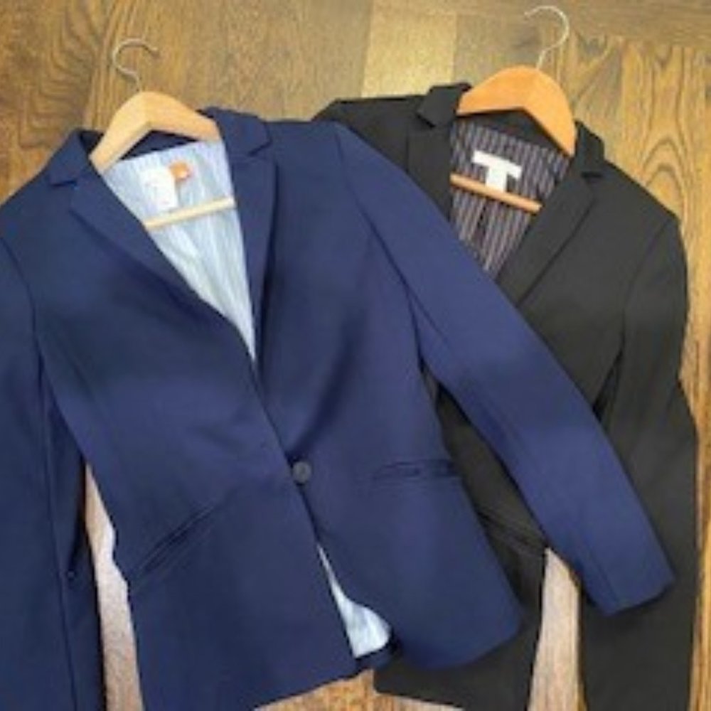 Clearout- sz 4/6 Blazers